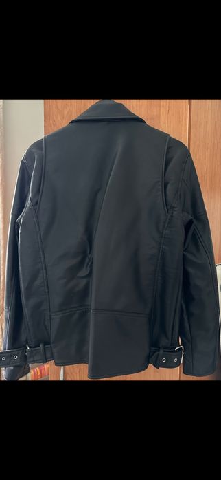 Мъжко кожено яке M размер от Zara