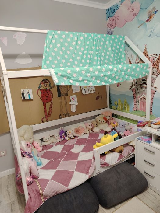 Кровать домик детская