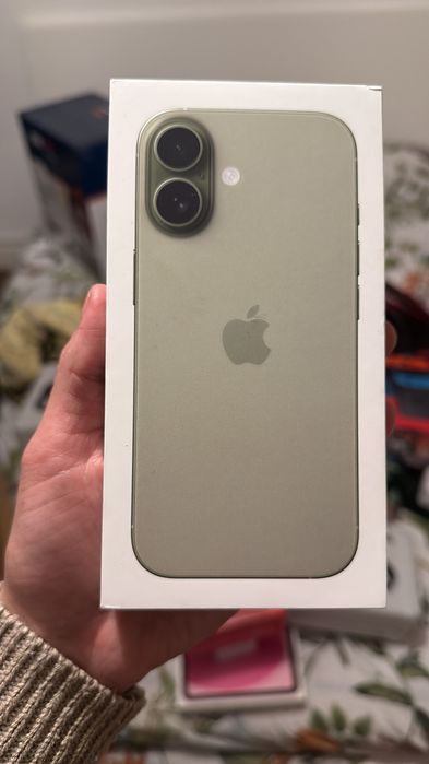 Vând iPhone 17, tabletă IPad, laptop,căști Beats și irpods,etc noi