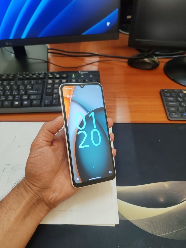 Redmi A3 128gb(2024)ideal ochilmagan usta kurmagan aybi yuq