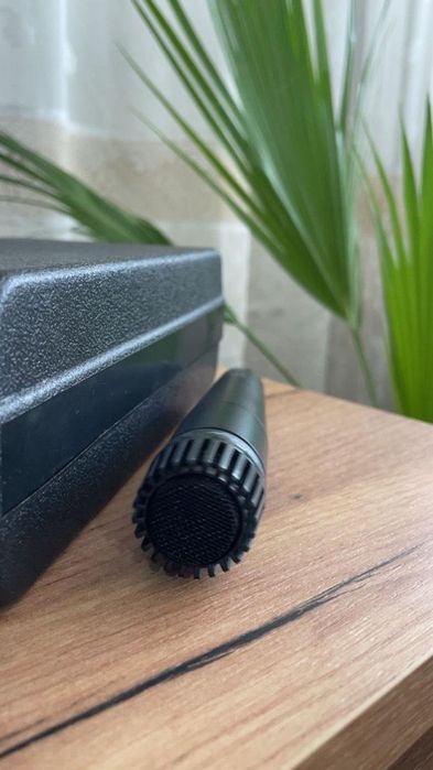 Behringer SL 75C – студиен динамичен микрофон (като нов)