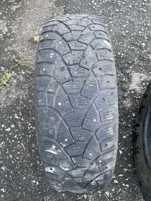Продам зимнюю резину r15