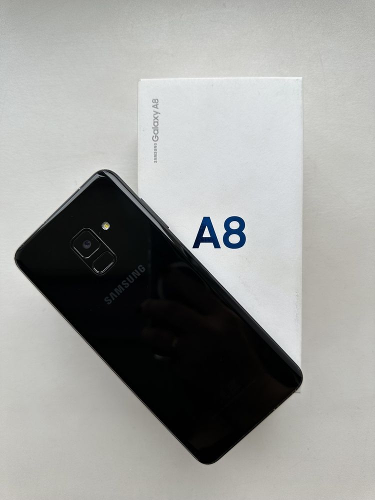 Продам Samsung A8 40 000 тг