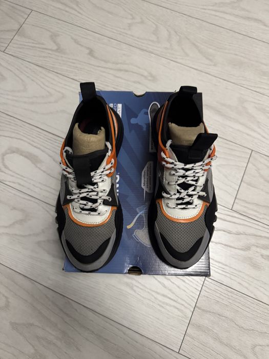 Adidasi Ilpasso nr 40