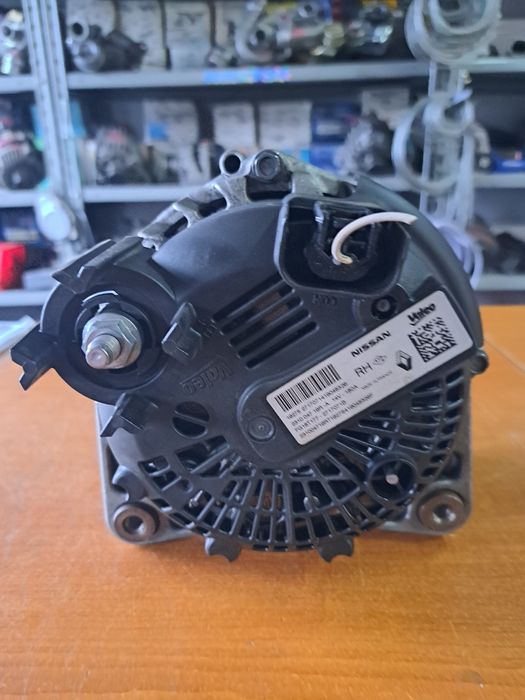Alternator Dacia Mercedes Renault Nissan 1.5 Blue DCI  180A
