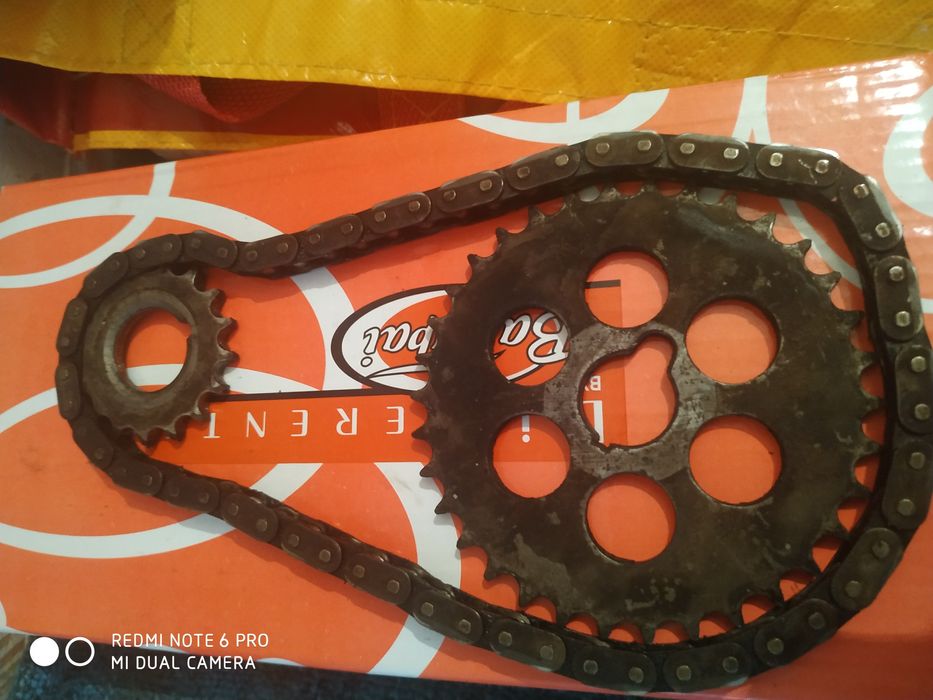 Lanț distribuție+ două pinioane Dacia 1310