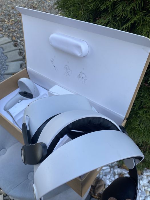 Oculus quest 2 cu suport headstrap