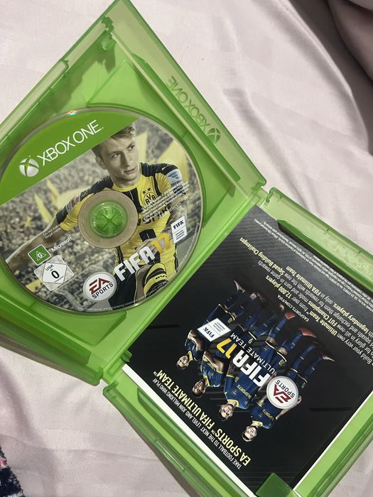 Joc Fifa 17 xbox
