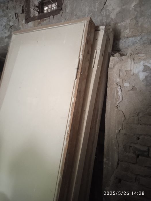 СотладиганЕгоч Газ плита эшик ромлар бор