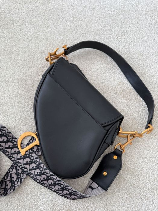 Черна чанти Dior Saddle bag Диор