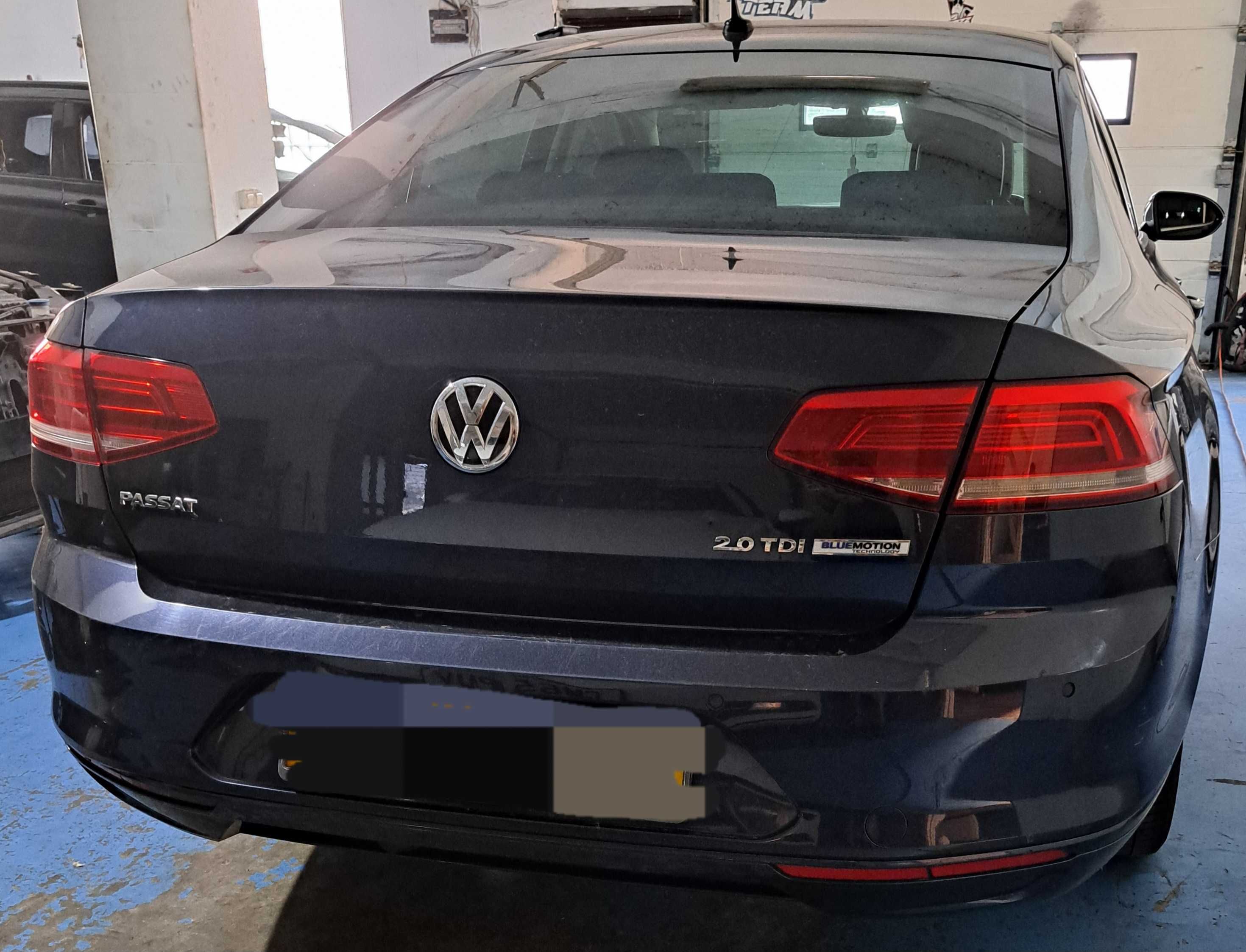 Dezmembrez VW PASSAT B8 - 2.0 TDI  cod motor CRLB