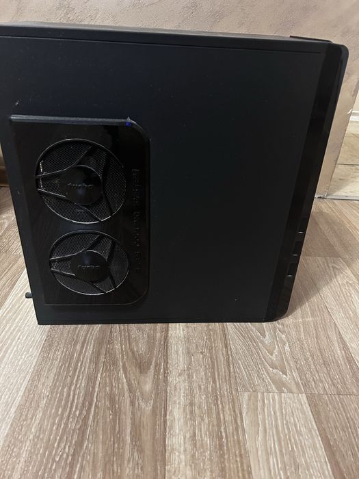 Настолен компютър