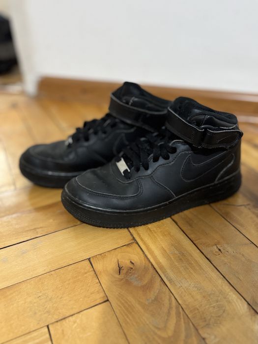Nike air force 1 mid