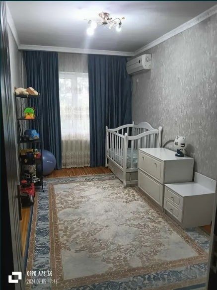 Срочно Продаётся Саракулька 4/3/4 с мебелью техникой ремонт хороший !