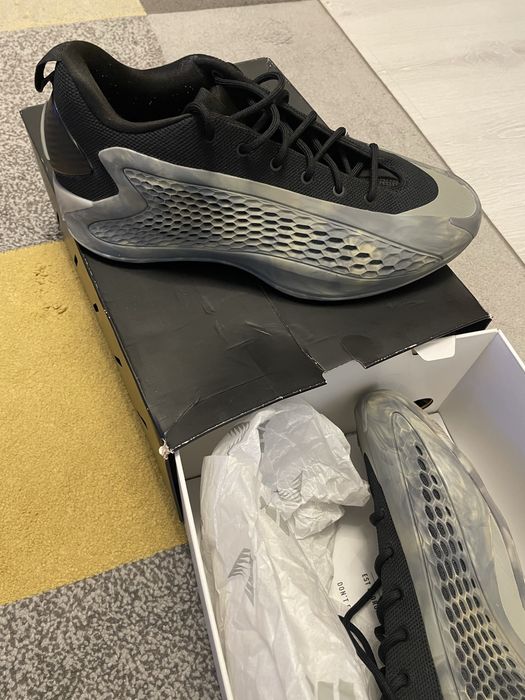 AE 1 - basketball shoe