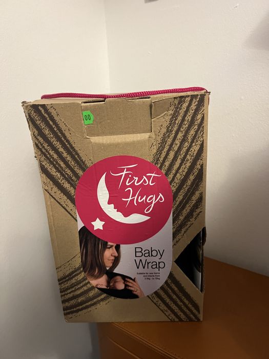 Masupiu nou - sistem de purtare bebe First Hugs