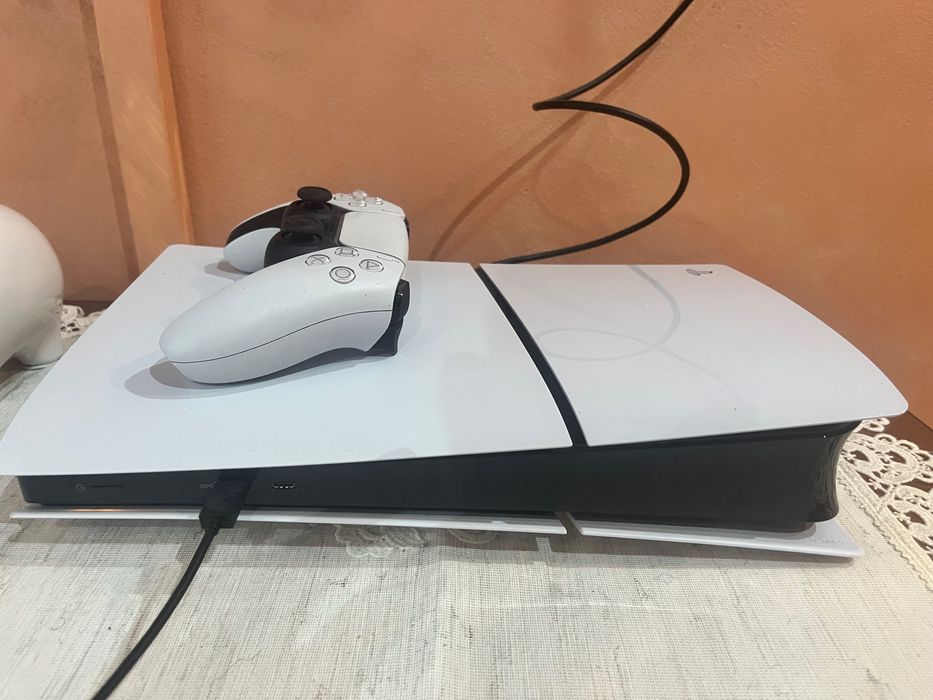 Play station 5 digital 1Tb