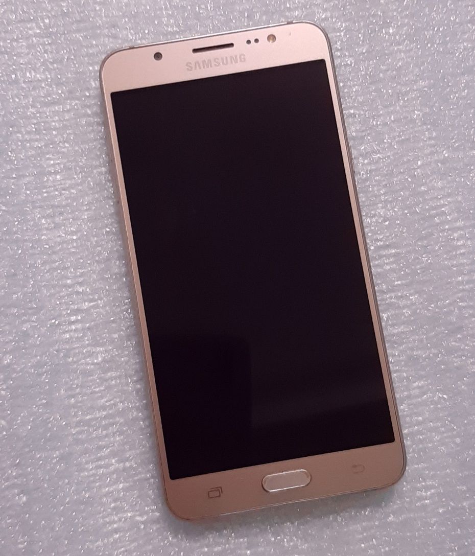 Samsung J7 2016 сотилади