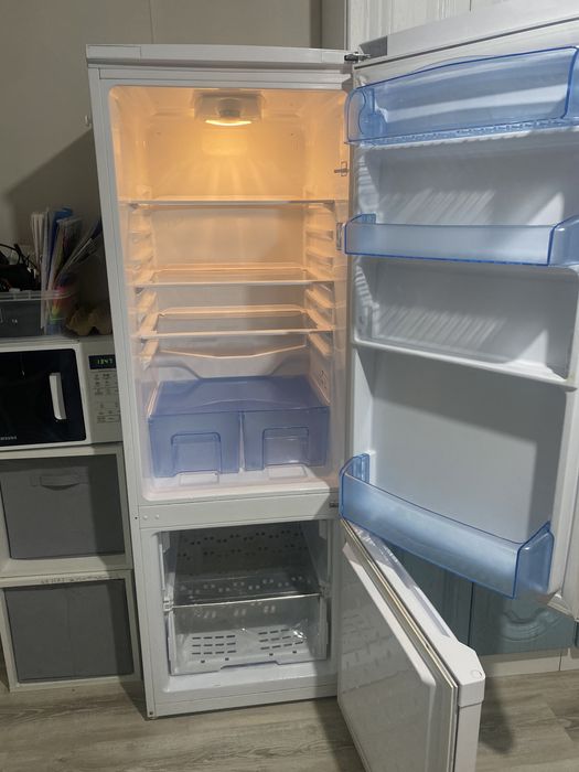 Холодельник требует ремонта