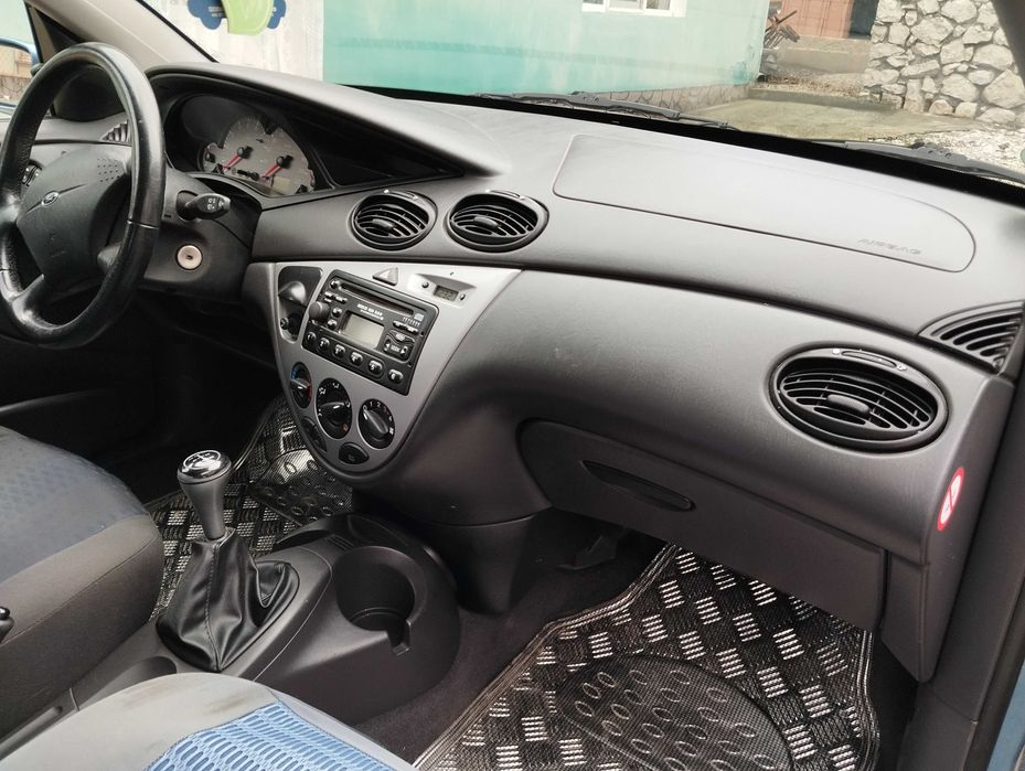 Masina Ford Focus 2001