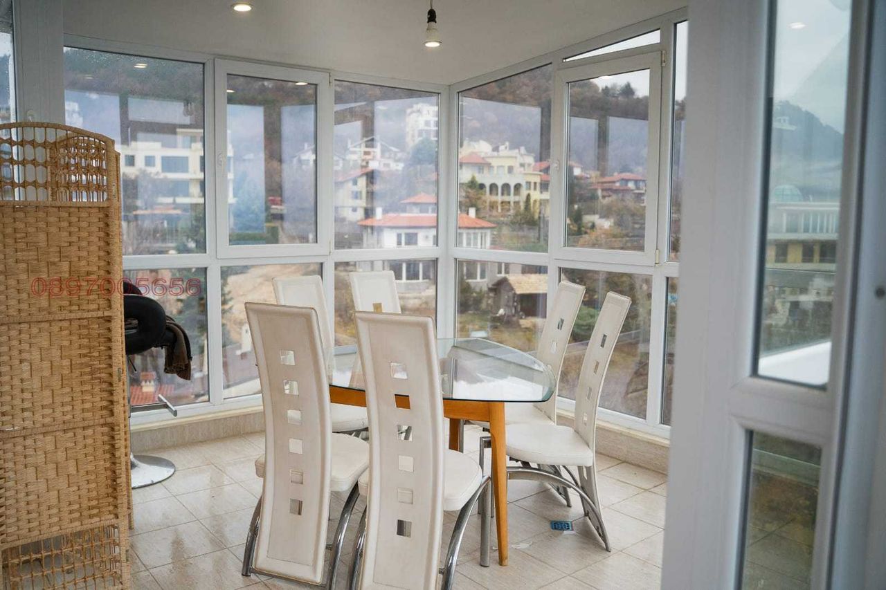 Продава се Тристаен апартамент в Варна, Бриз - 151 кв.м за 2285 €/кв.м - Снимка #13