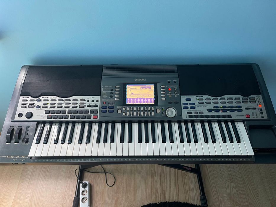 Orga Yamaha PSR 9000
