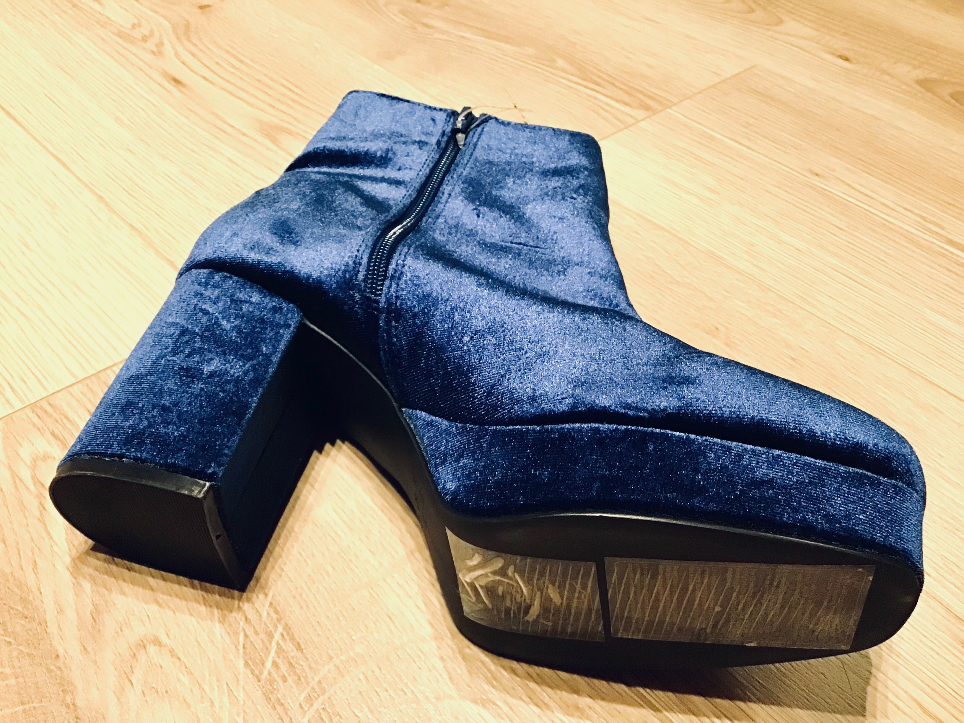 Botine catifea albastre noi 38