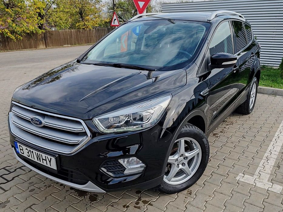 Vând Ford kuga 2018