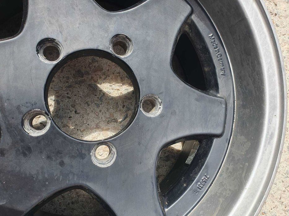 Алуминиеви джанти 4х4  7J R15 5x139.7 Suzuki Vitara