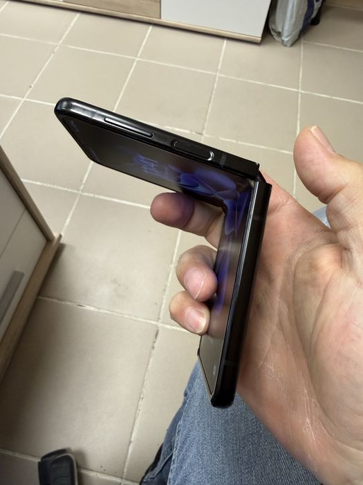 Samsung Galaxy Z Flip 3 5G 8/256gb