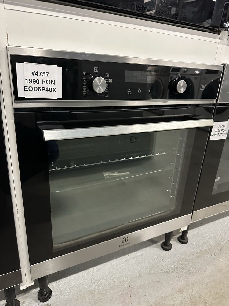 !!Promotie 1500 Ron!! Cuptor încorporabil Electrolux EOD6P40X