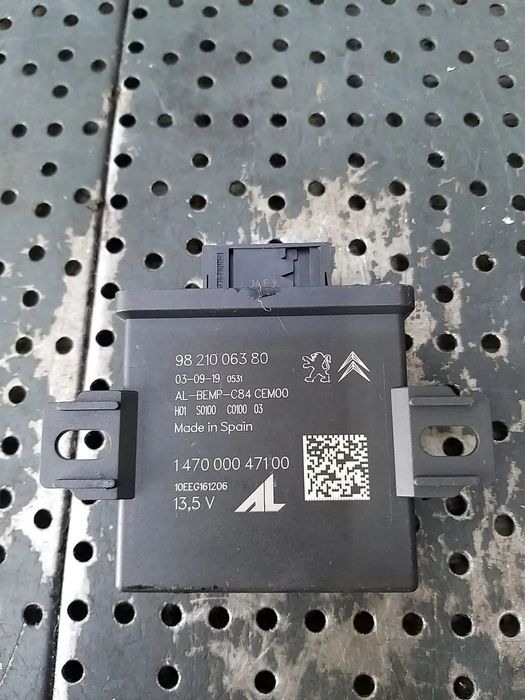 Modul calculator lumini citroen c5 aircross 9821006380