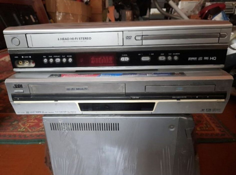 Видеомагнитофон+двд JVC,PHILIPS Original