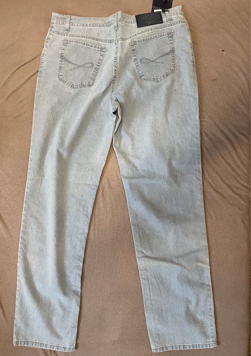 Blugi dama marime 52