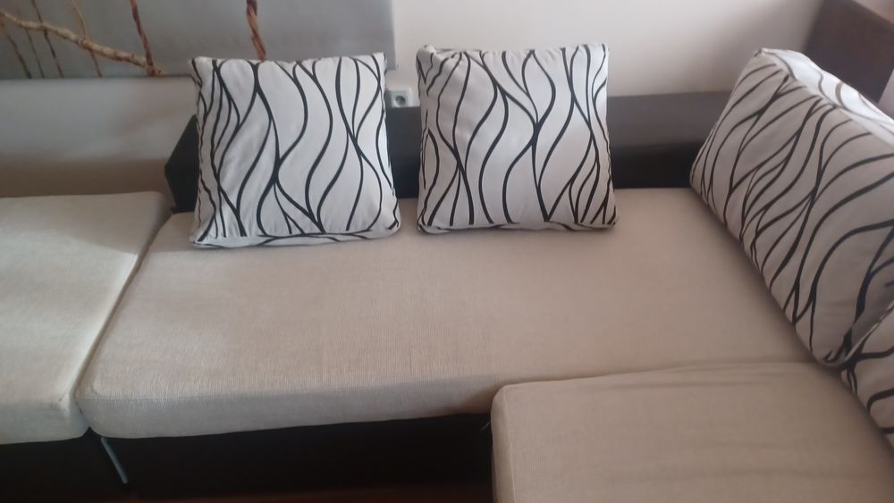 Vand coltar living stanga