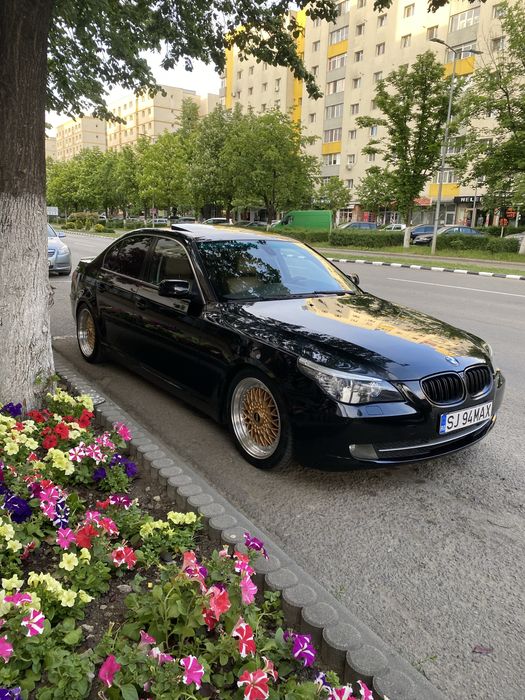 Vând BMW 520d e60 FL 2009