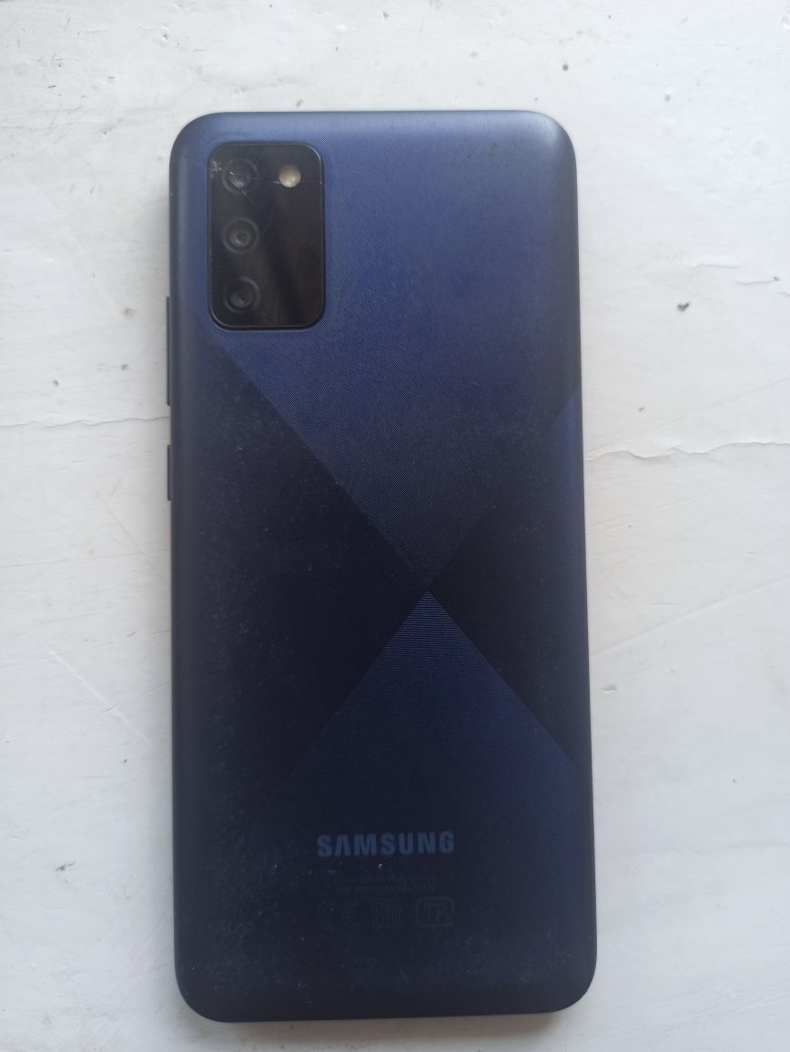 Samsung S02 sotiladi 32gb