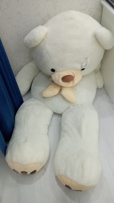 Продаеться Мишка большая за 10000 т