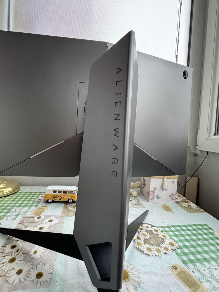 Vand monitor gaming led Alienware aw 2518h