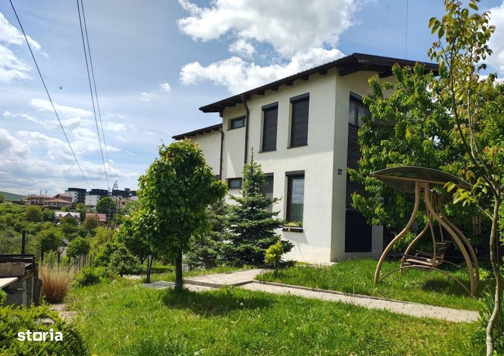 Casa individuala, 4 camere, 120 mp + 300 mp teren, zona Calea Baciului