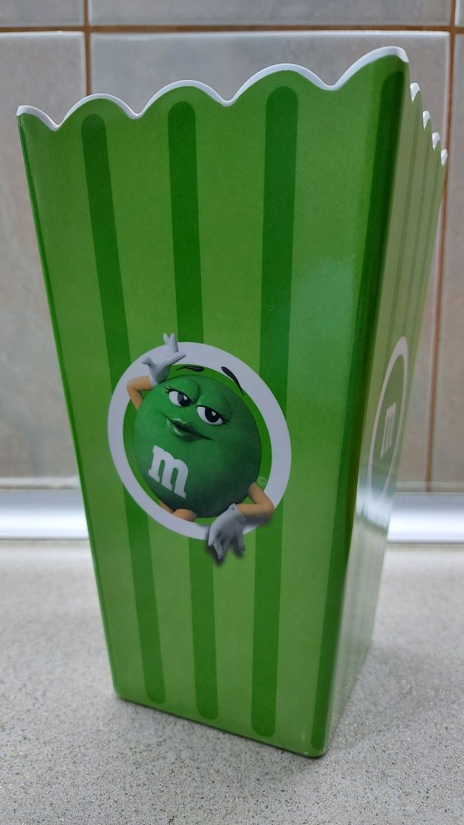 Cutie popcorn din plastic originală M&M's World (New York)