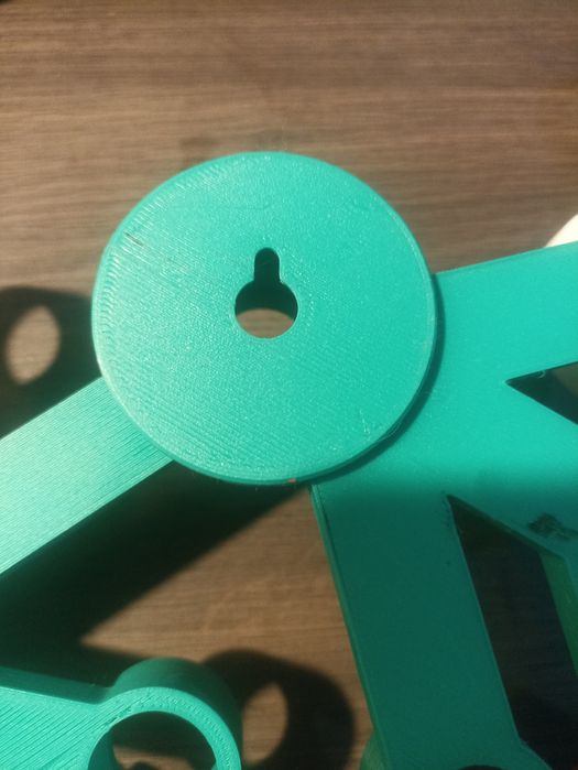 Vând coroniță Crăciun Lego printata 3D