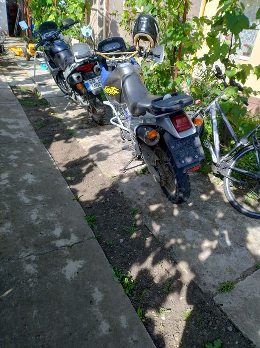 Honda nx500 dominator