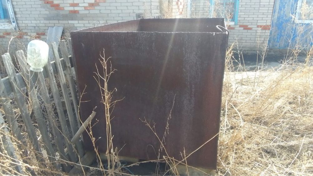 Продается чан из под воды
