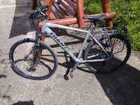 Vand bicicleta Giant , cadru L. frâne pe disc hidraulice.