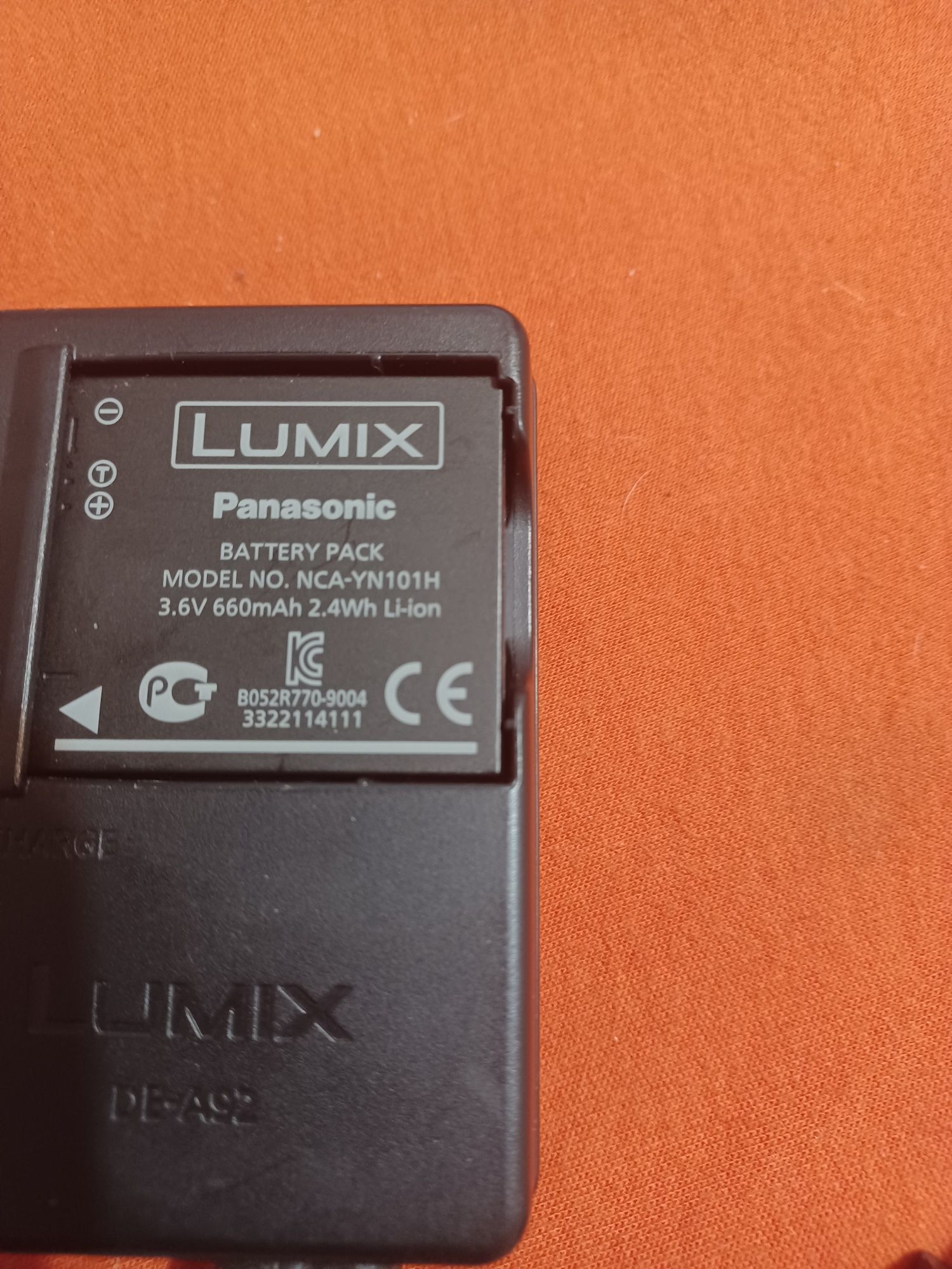 Lumix Panasonic Charger DE-A92+ Lumix Panasonic Battery original.