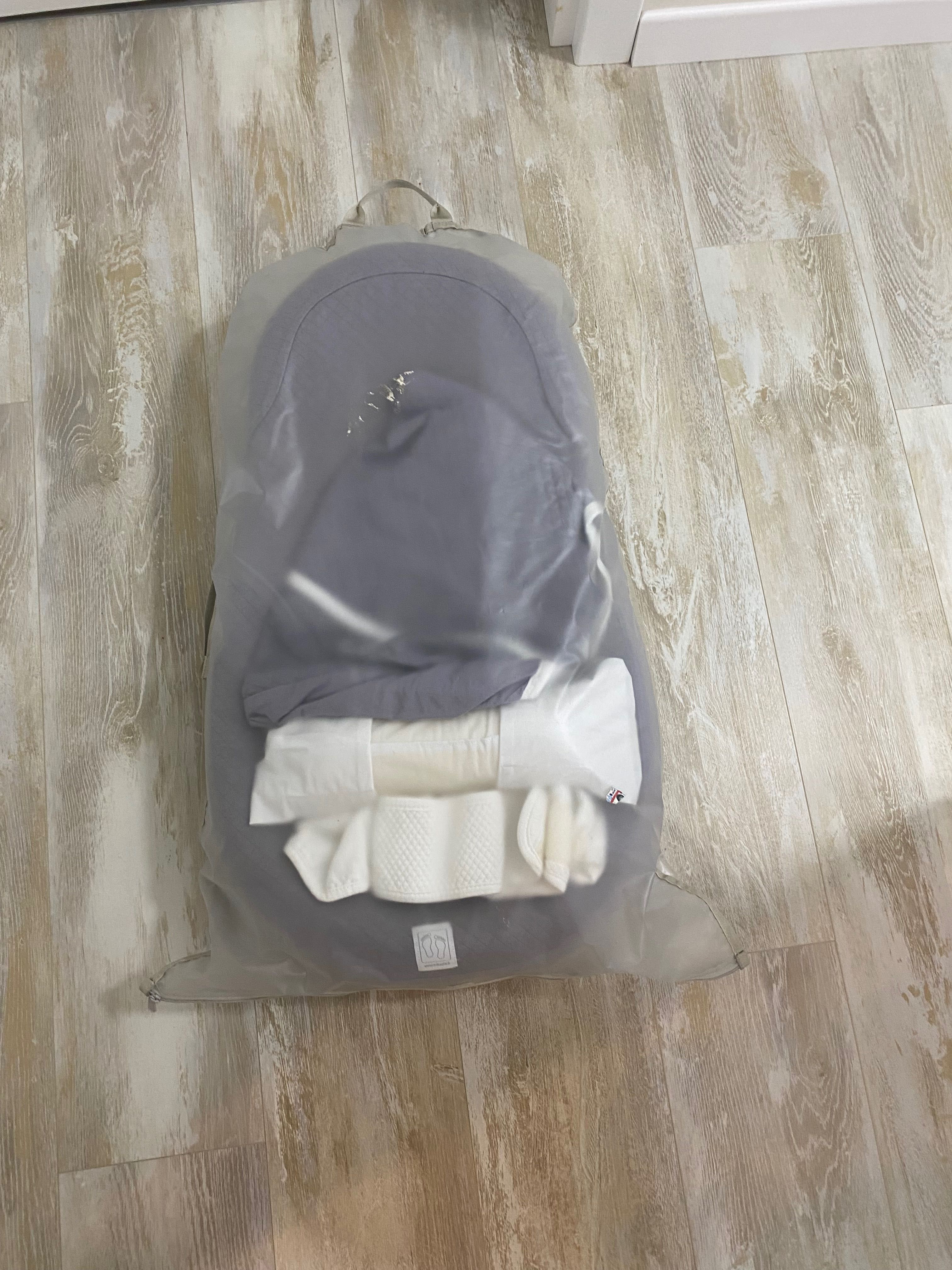 Cocoonababy анатомично бебешко гнездо