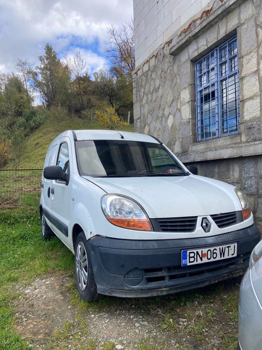 Vând renault kangoo