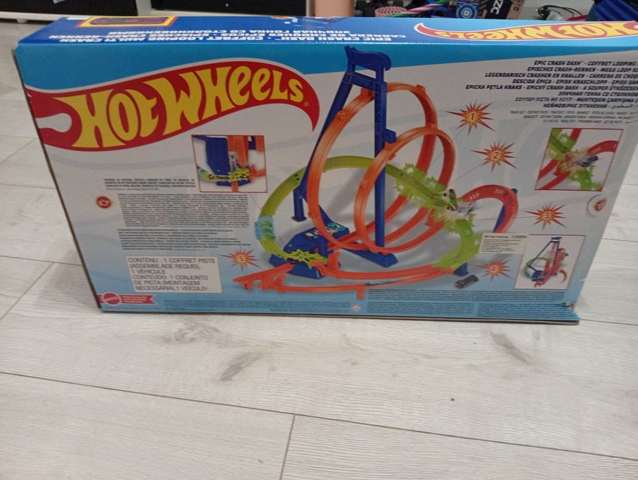 Писта Hot wheels