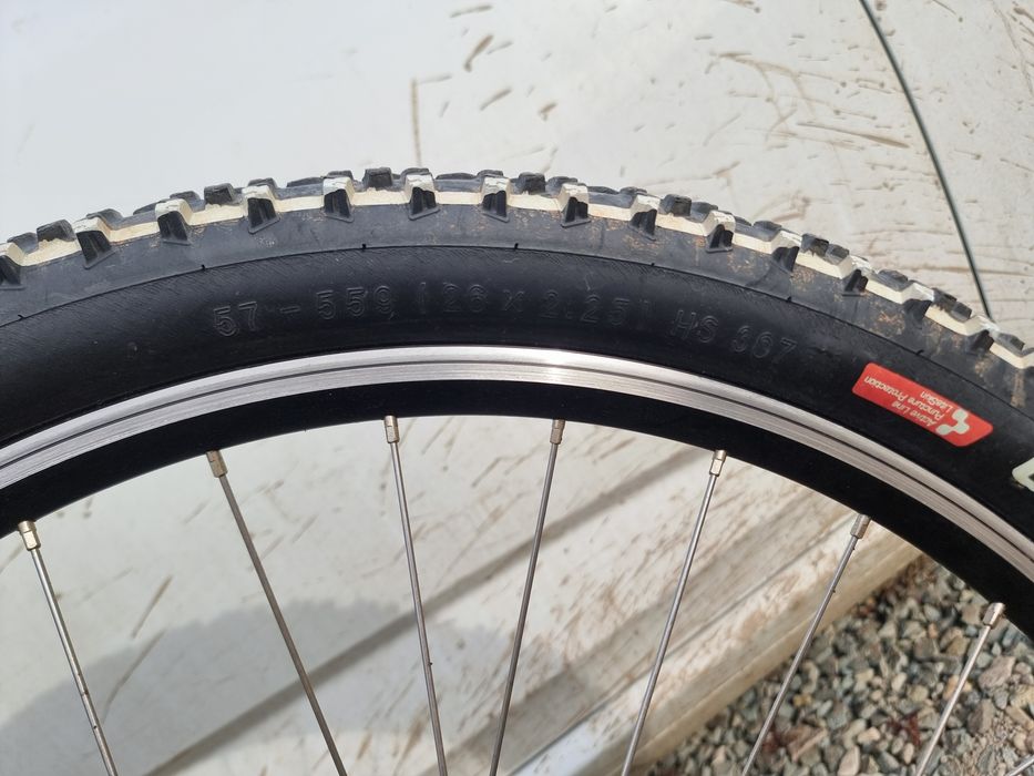 Bicicleta Cube Aim race